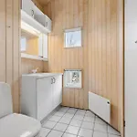 6803-allinge-asbakken-20