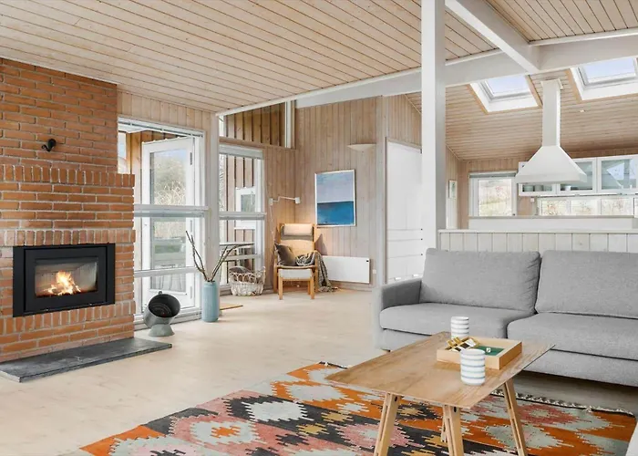 6803-allinge-asbakken-20 * Allinge-Sandvig