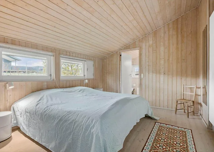 6803-allinge-asbakken-20 * Allinge-Sandvig